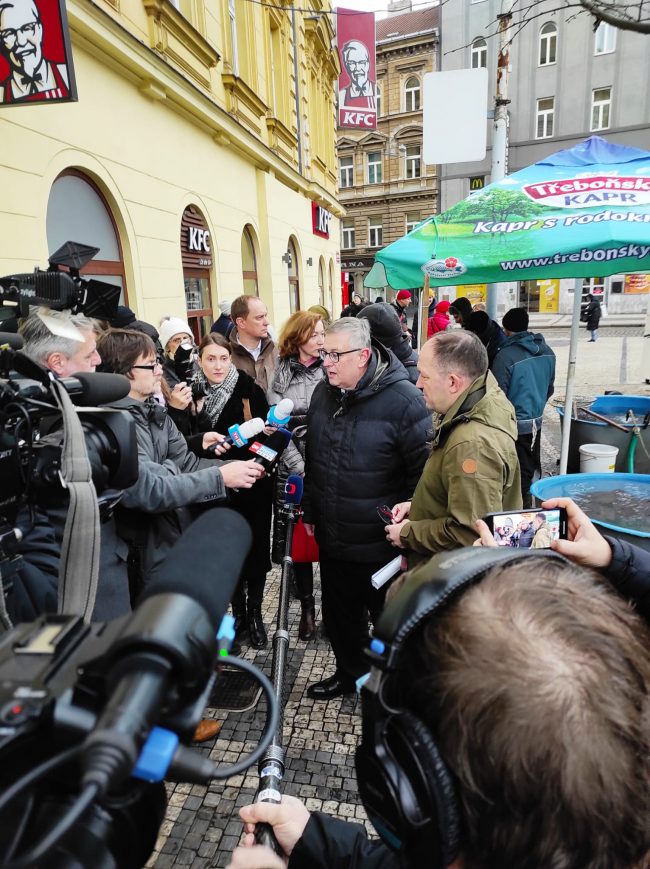 Kontrola prodeje kaprů