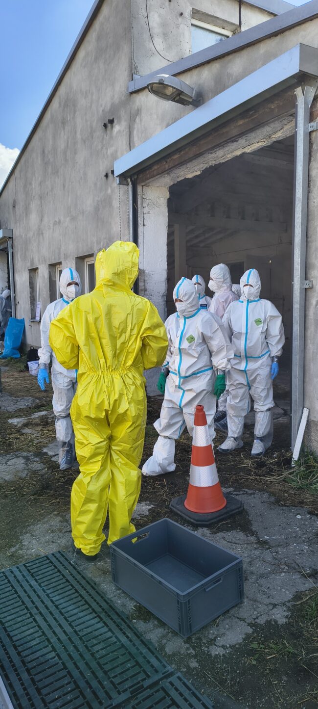 Nácvik zásahu v ohnisku nebezpečné nákazy